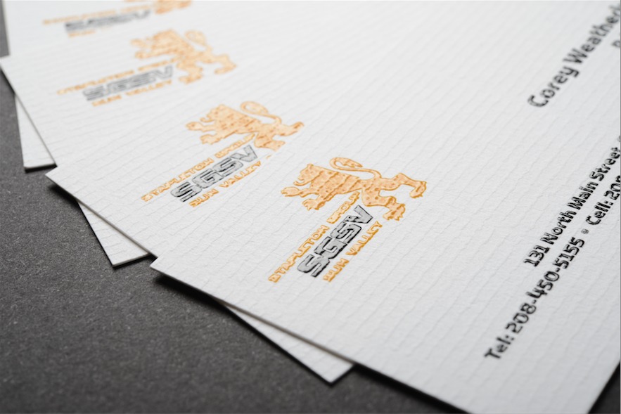 carti-de-vizita-premium-carti-de-vizita-calitative-carti-de-vizita-imprimate-in-relief